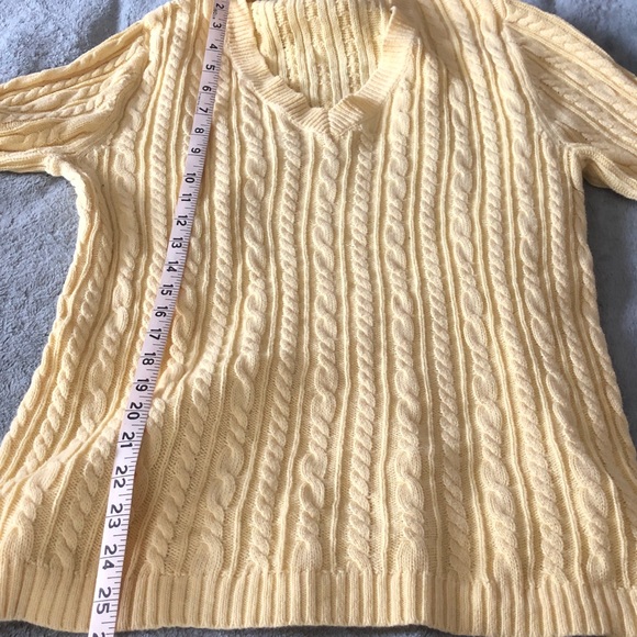 croft & barrow Pale Yellow Cable Knit V-Neck Sweater - Picture 8 of 9